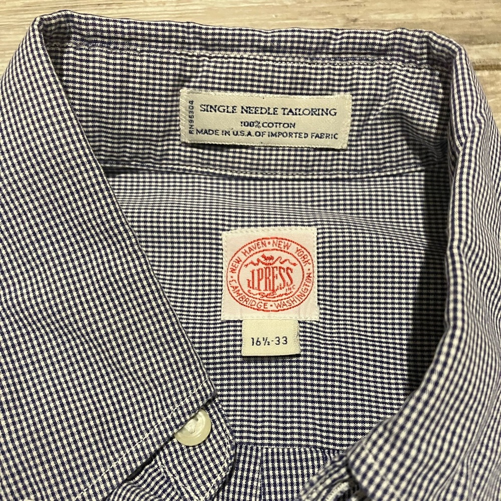 J Press men’s button down. Made in the USA. 16.5/33 dress shirt